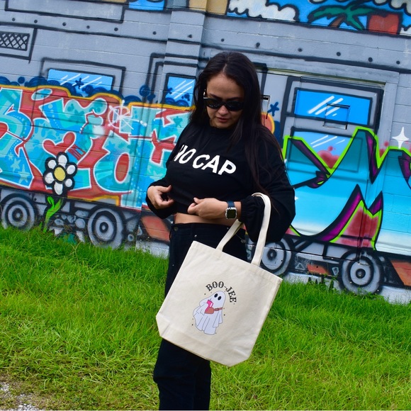 Halloween totes - Picture 6 of 6